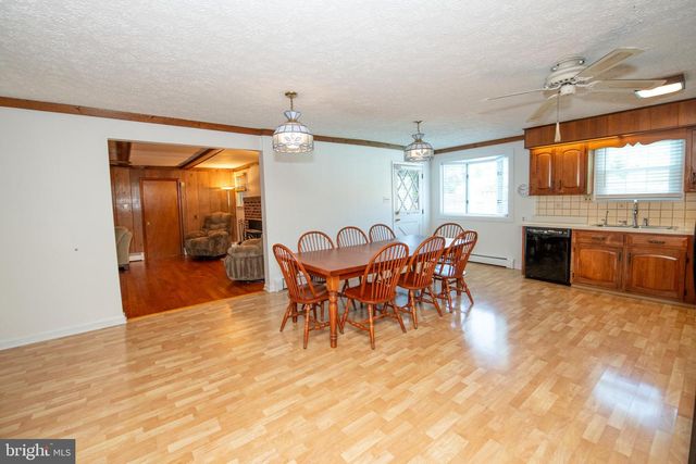 404 PLACEMONT RD, Fairless Hills, PA 19030