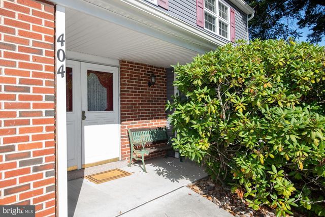 404 PLACEMONT RD, Fairless Hills, PA 19030