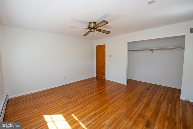 404 PLACEMONT RD, Fairless Hills, PA 19030