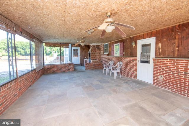 404 PLACEMONT RD, Fairless Hills, PA 19030