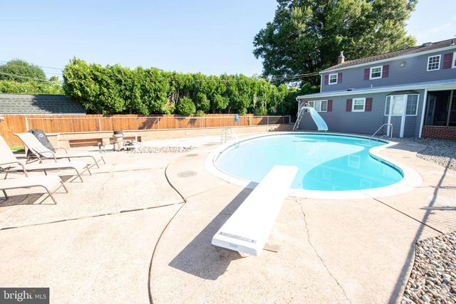 404 PLACEMONT RD, Fairless Hills, PA 19030