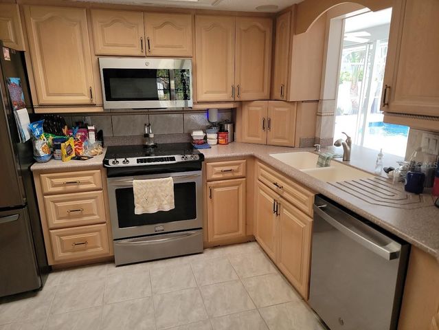 9438 CRUGAR, Englewood, FL 34224