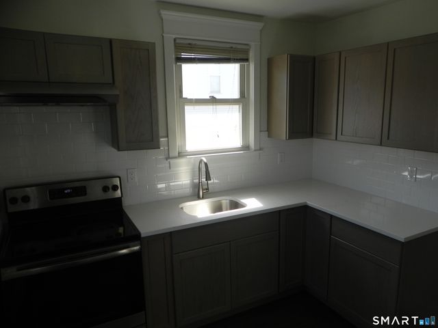 67 Fairfield Avenue 2, Norwalk, CT 06854