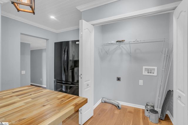 15 Piedmont Avenue, Greenville, SC 29611