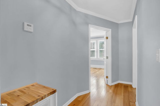 15 Piedmont Avenue, Greenville, SC 29611