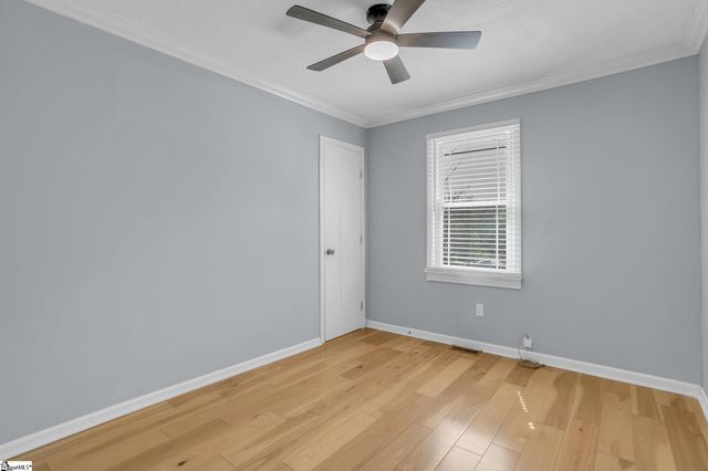 15 Piedmont Avenue, Greenville, SC 29611