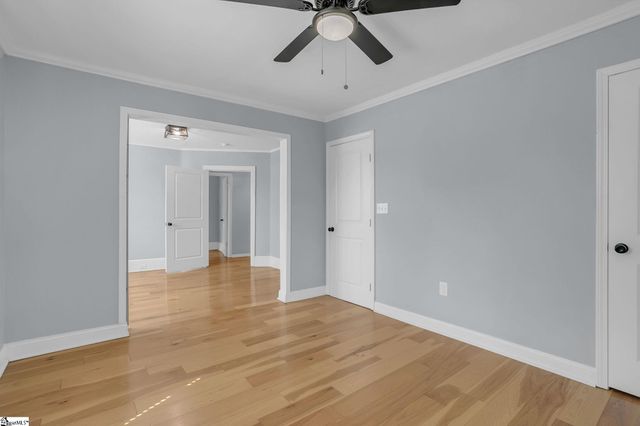 15 Piedmont Avenue, Greenville, SC 29611