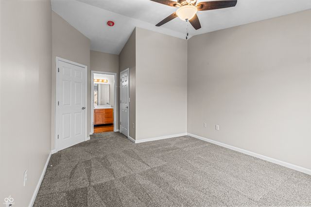 231 Legends Creek Place 207, Indianapolis, IN 46229