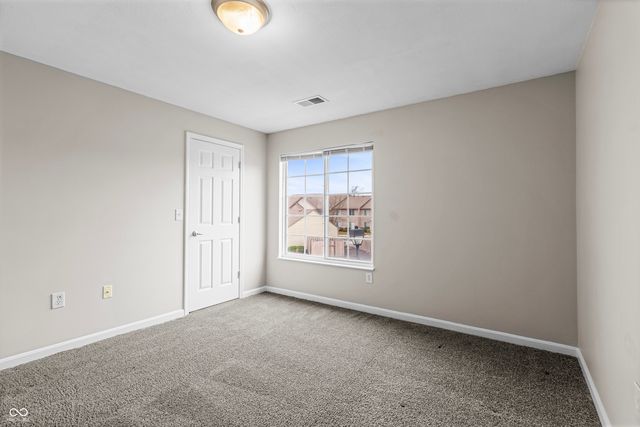 231 Legends Creek Place 207, Indianapolis, IN 46229