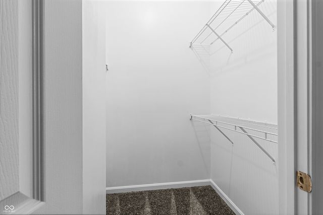 231 Legends Creek Place 207, Indianapolis, IN 46229