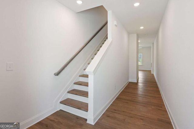 165 MILL CENTER Boulevard 204, Athens, GA 30606