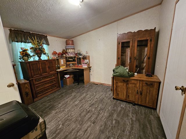 1142 Trace Creek Rd, Whitleyville, TN 38588