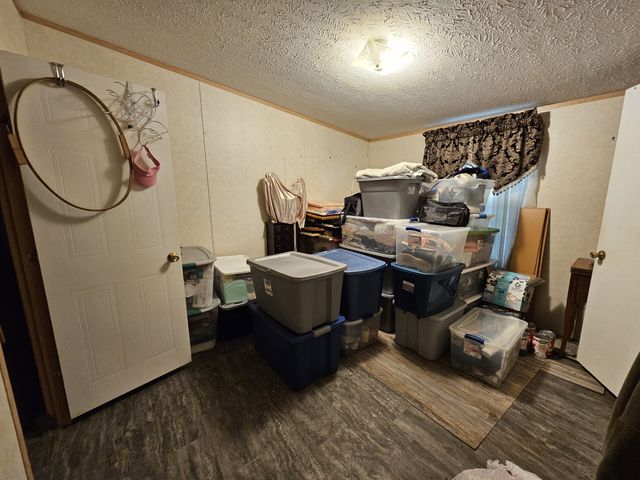 1142 Trace Creek Rd, Whitleyville, TN 38588