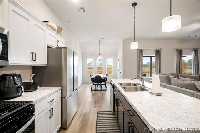 7153 E 131 Court S, Bixby, OK 74008