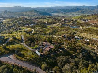 15735 Highland Valley Road, Escondido, CA 92025