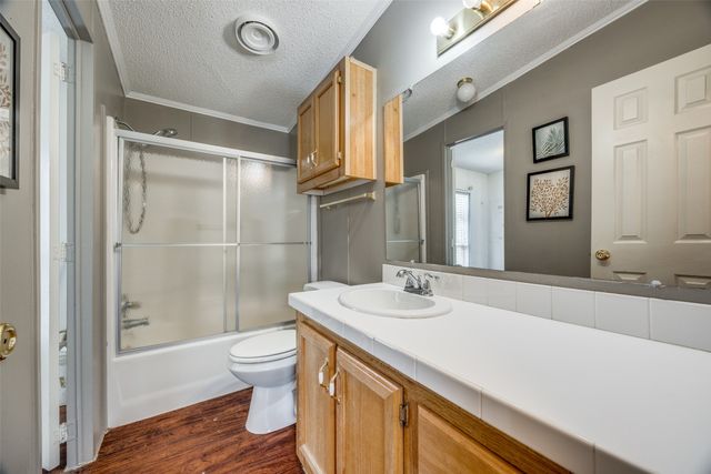 42 Epsom Drive, Gordonville, TX 76245