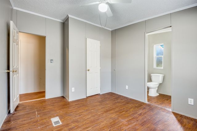 42 Epsom Drive, Gordonville, TX 76245