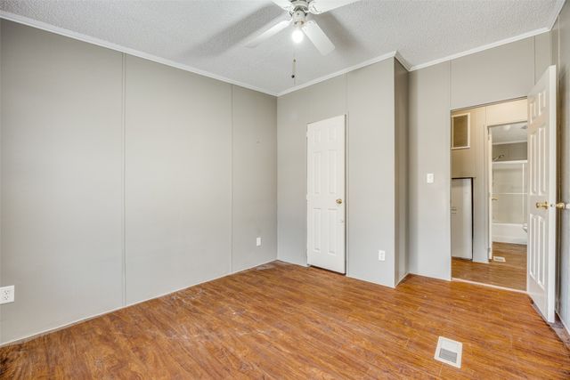 42 Epsom Drive, Gordonville, TX 76245