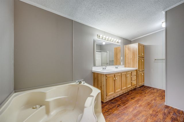 42 Epsom Drive, Gordonville, TX 76245