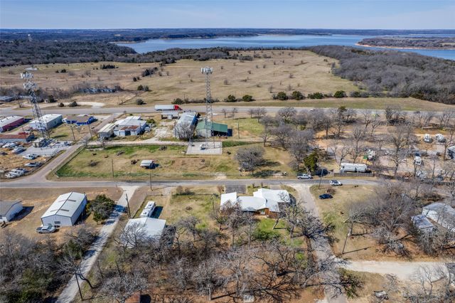 42 Epsom Drive, Gordonville, TX 76245