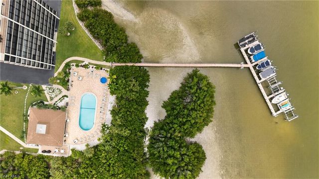 26131 Hickory BLVD 7D, Bonita Springs, FL 34134