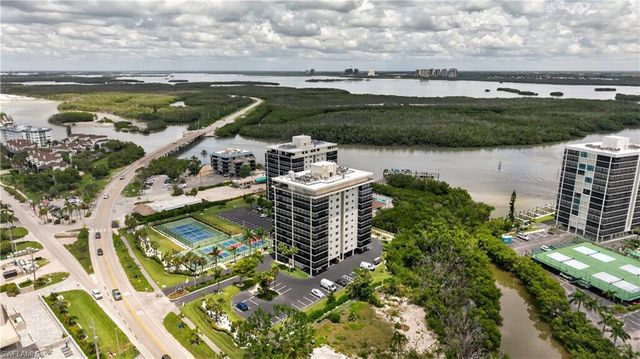 26131 Hickory BLVD 7D, Bonita Springs, FL 34134