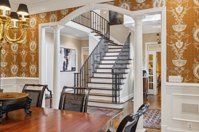 57 Annandale, Nashville, TN 37215