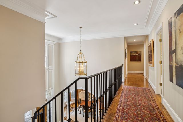 57 Annandale, Nashville, TN 37215