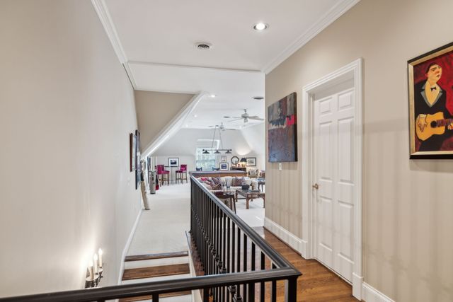 57 Annandale, Nashville, TN 37215