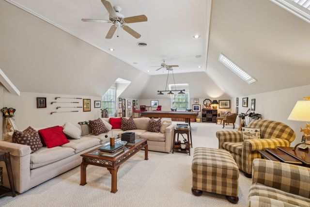 57 Annandale, Nashville, TN 37215