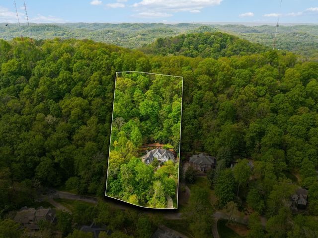 57 Annandale, Nashville, TN 37215