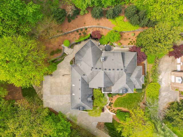 57 Annandale, Nashville, TN 37215