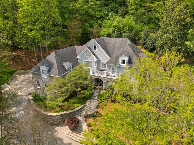 57 Annandale, Nashville, TN 37215