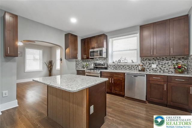746 Front Street, Catasauqua Boro, PA 18032
