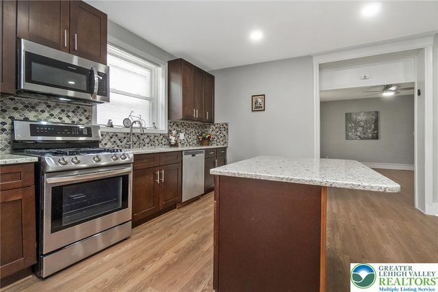 746 Front Street, Catasauqua Boro, PA 18032