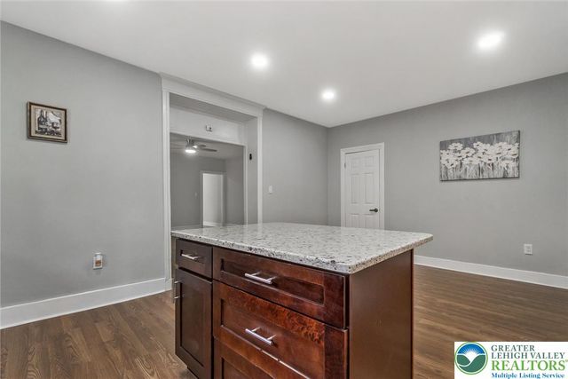 746 Front Street, Catasauqua Boro, PA 18032