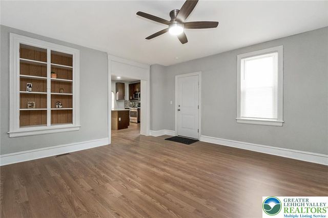 746 Front Street, Catasauqua Boro, PA 18032