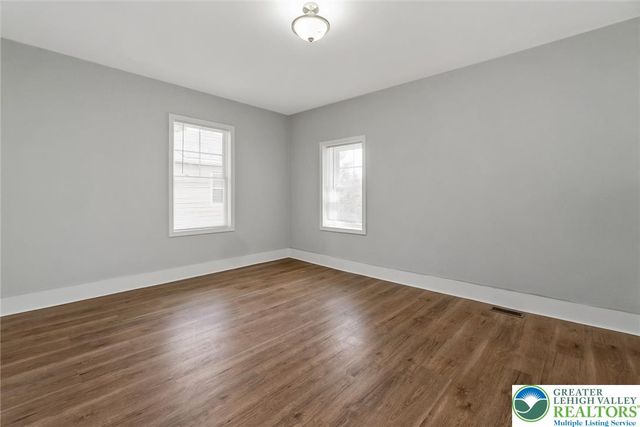 746 Front Street, Catasauqua Boro, PA 18032