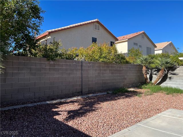 6025 SOFT SPRINGS Street 0, Las Vegas, NV 89130