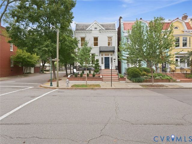 1901 Hanover Ave, Richmond, VA 23220