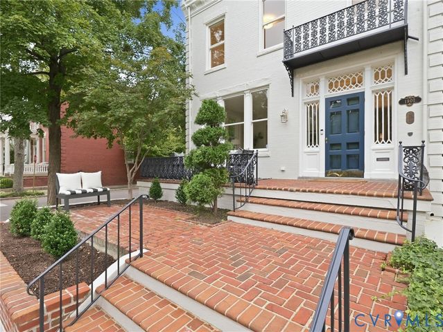 1901 Hanover Ave, Richmond, VA 23220