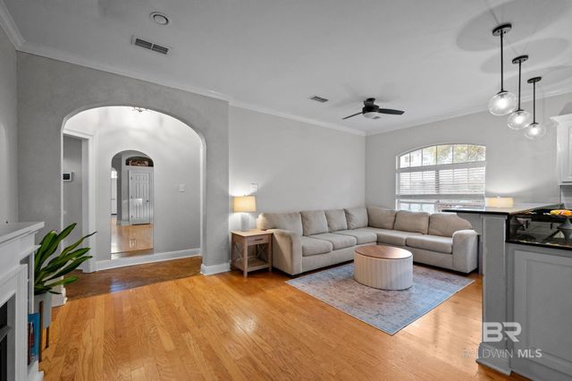 1825 Spring Hill Avenue, Mobile, AL 36607