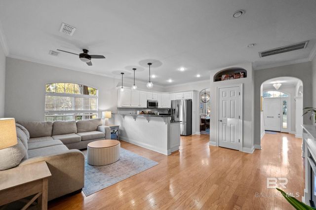 1825 Spring Hill Avenue, Mobile, AL 36607