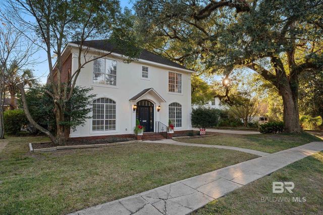 1825 Spring Hill Avenue, Mobile, AL 36607