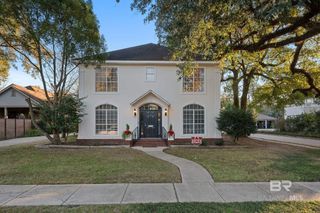 1825 Spring Hill Avenue, Mobile, AL 36607