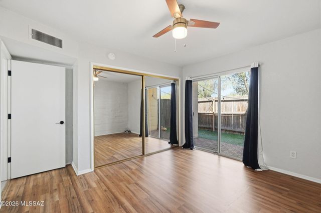 1341 E Fort Lowell Rd Apt J, Tucson, AZ 85719
