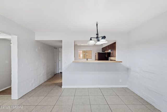 1341 E Fort Lowell Rd Apt J, Tucson, AZ 85719