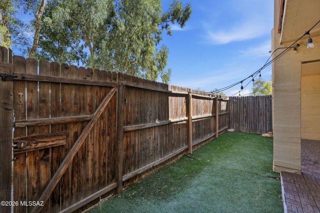 1341 E Fort Lowell Rd Apt J, Tucson, AZ 85719