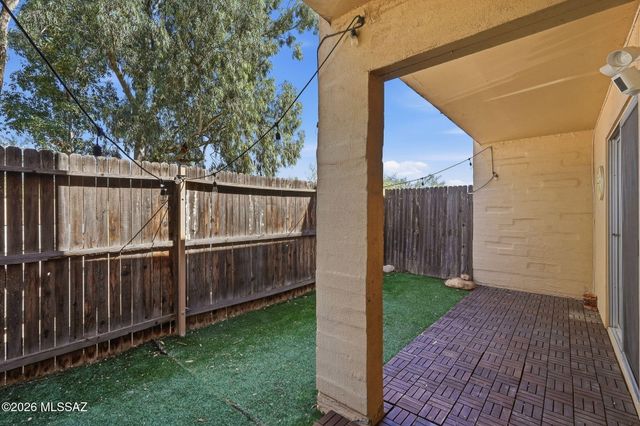 1341 E Fort Lowell Rd Apt J, Tucson, AZ 85719