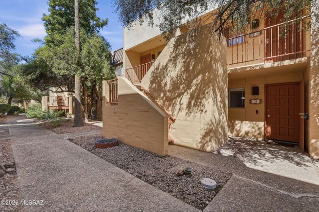1341 E Fort Lowell Rd Apt J, Tucson, AZ 85719